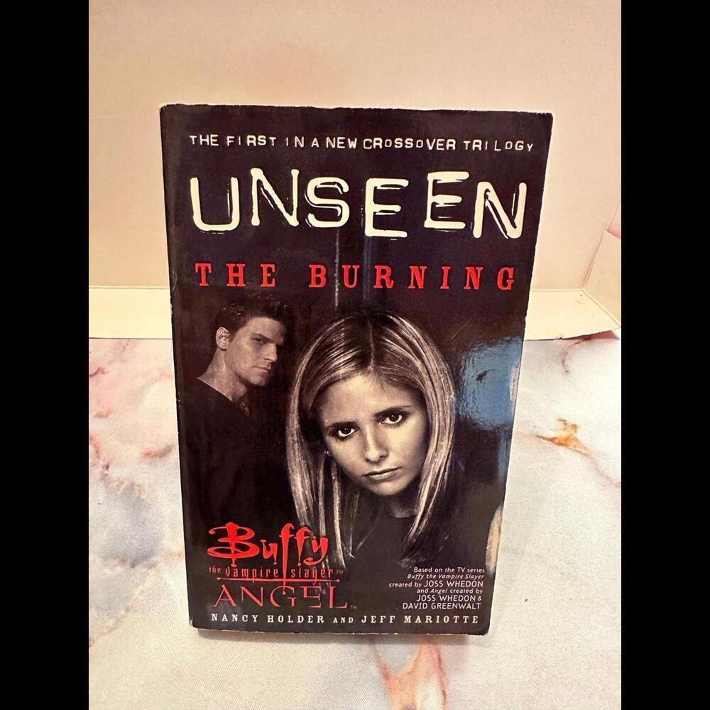 Buffy the Vampire Slayer and Angel Crossover Ser.: The Burning by Jeff Mariotte